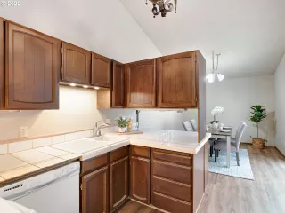 Photo #1: 22687547 Listing