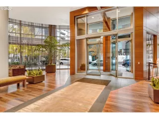 Photo #2: 22687603 Listing