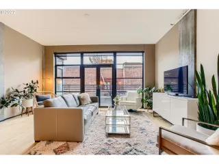 Photo #6: 22687973 Listing 