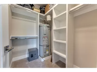 Photo #1: 22687993 Listing