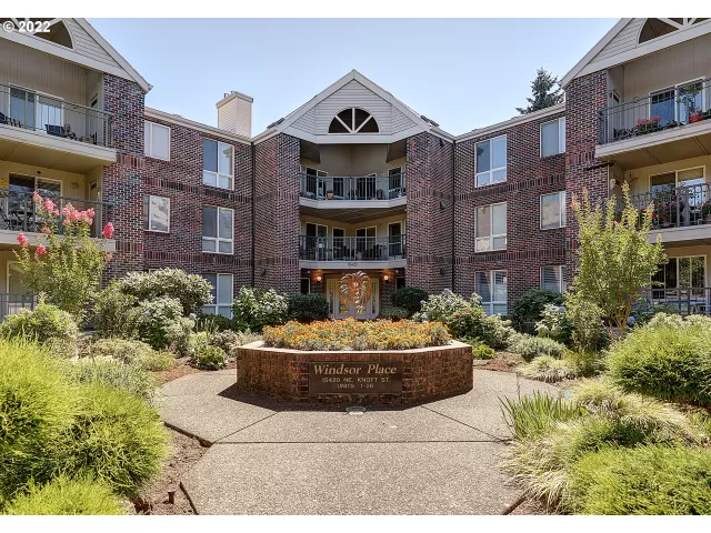 MLS: 22688299 Condo For Sale