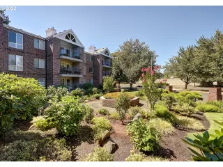 Photo #1: 22688299 Listing