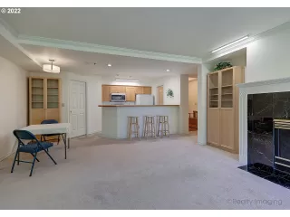 Photo #6: 22688299 Listing