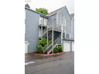 Photo #1: 22688302 Listing 