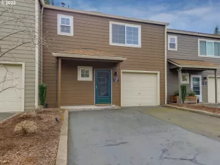 Photo #2: 22688353 Listing 