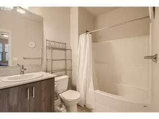 Photo #6: 22688426 Listing 