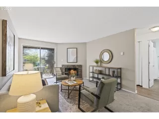 Photo #2: 22690608 Listing 