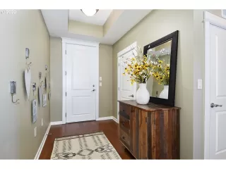 Photo #2: 22690645 Listing