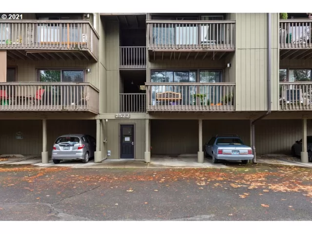 MLS: 22691428 Condo For Sale