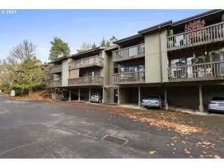 Photo #2: 22691428 Listing