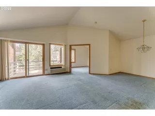 Photo #2: 22691519 Listing 
