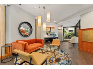 Photo #2: 22693075 Listing 