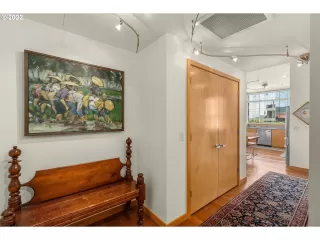 Photo #3: 22693652 Listing