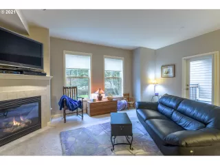 Photo #6: 22693657 Listing