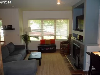 Photo #2: 22694494 Listing 