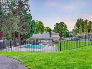 Photo #3: 22695448 Listing 