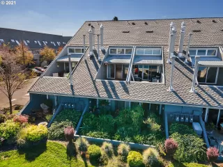 Photo #2: 22696166 Listing