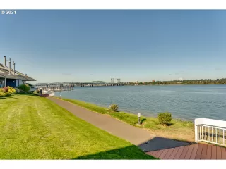 Photo #4: 22696166 Listing