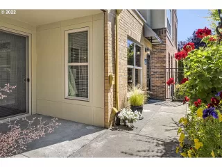 Photo #3: 22697851 Listing