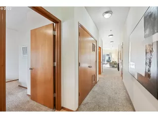 Photo #4: 22698257 Listing 