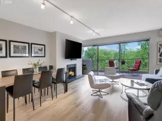 Photo #2: 22698520 Listing