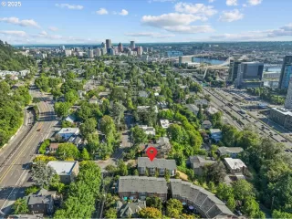 Photo #2: 226986173 Listing 