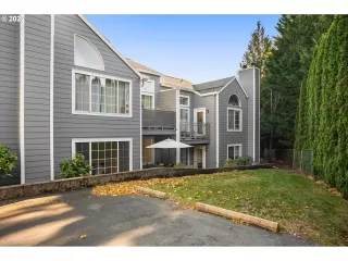 Photo #1: 22698642 Listing 