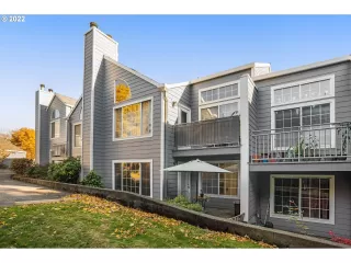 Photo #2: 22698642 Listing 