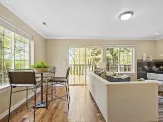 Photo #4: 22699026 Listing