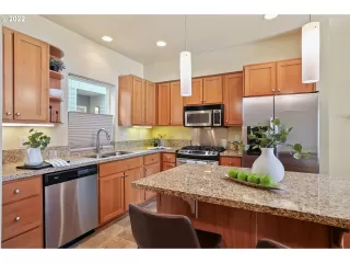 Photo #4: 22699747 Listing