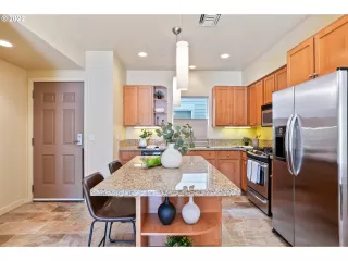 Photo #6: 22699747 Listing