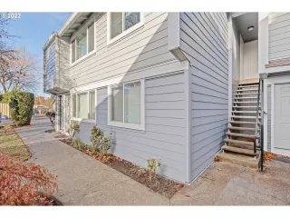 Photo #2: 22699892 Listing