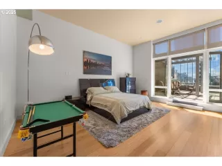 Photo #2: 227191797 Listing