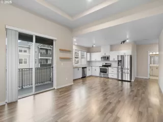 Photo #2: 227547727 Listing 