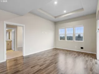 Photo #4: 227547727 Listing 