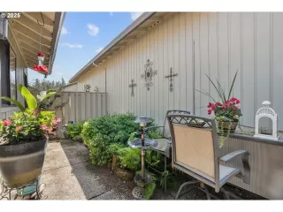 Photo #3: 227579135 Listing