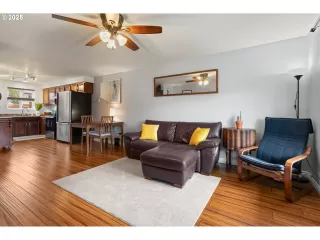 Photo #2: 228358423 Listing 