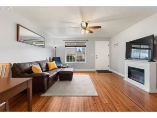 Photo #4: 228358423 Listing 