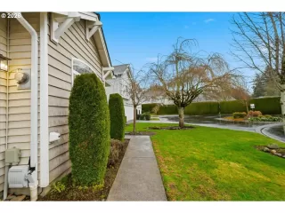 Photo #2: 229544433 Listing