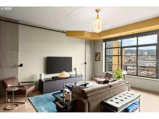 Photo #3: 229878529 Listing 