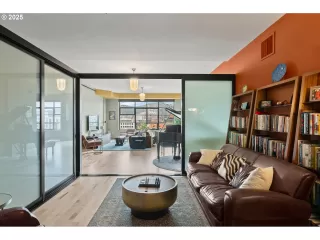 Photo #6: 229878529 Listing 