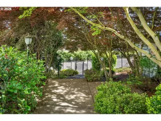 Photo #3: 229931485 Listing 