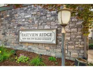 Photo #4: 229931485 Listing 