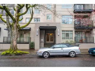 Photo #4: 23001068 Listing 