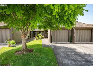 Photo #2: 23001458 Listing 