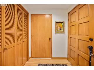 Photo #3: 23001458 Listing 