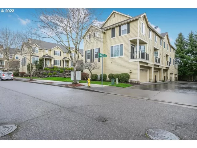 MLS: 23001894 Condo For Sale