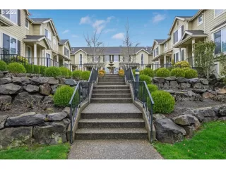 Photo #3: 23001894 Listing