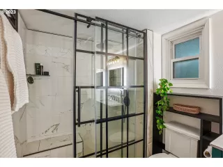 Photo #5: 23002297 Listing 
