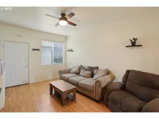 Photo #2: 23003916 Listing 